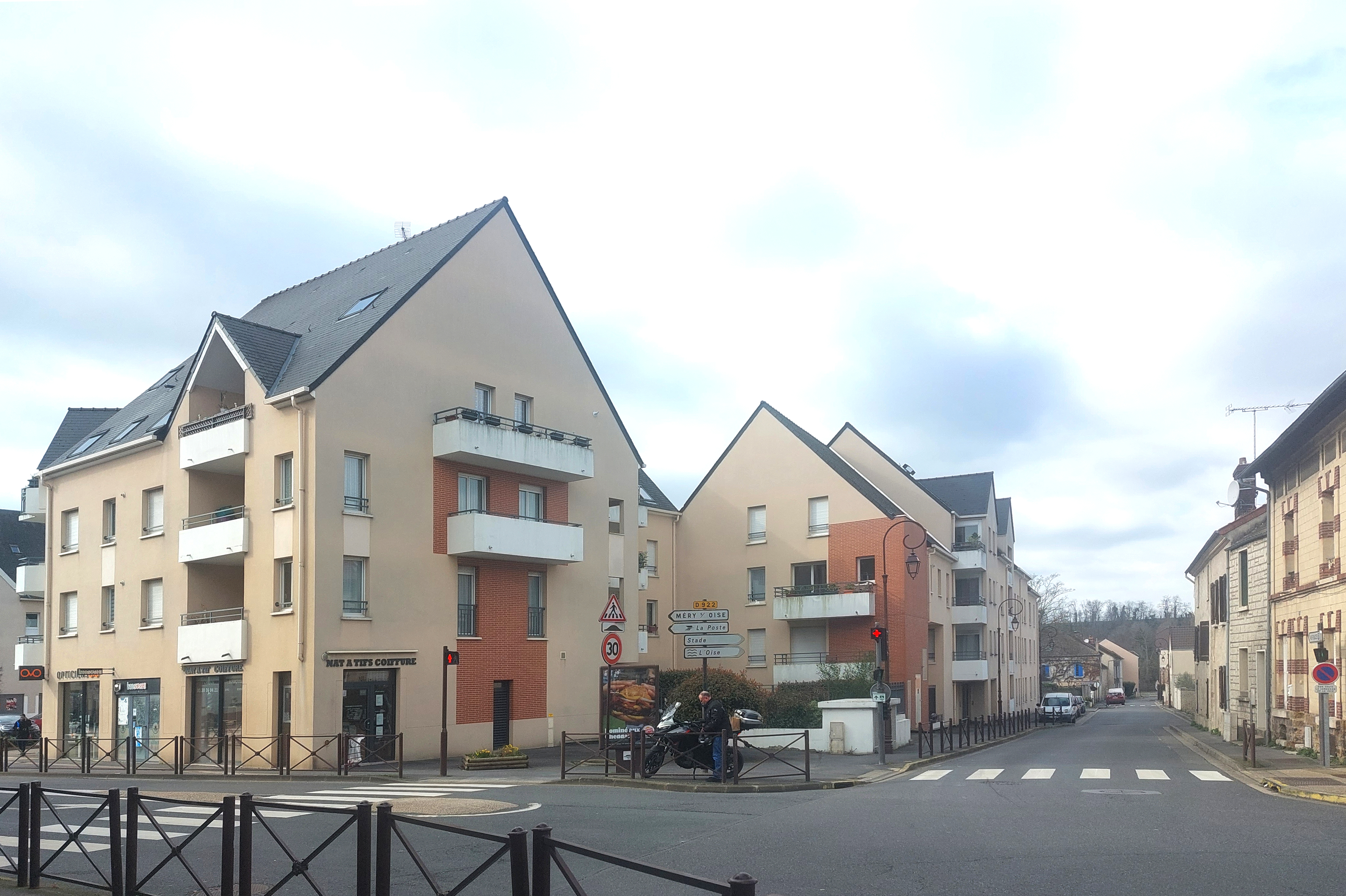 IMMEUBLES COLLECTIFS POST-MODERNE Caue 95 conseil architecture france 