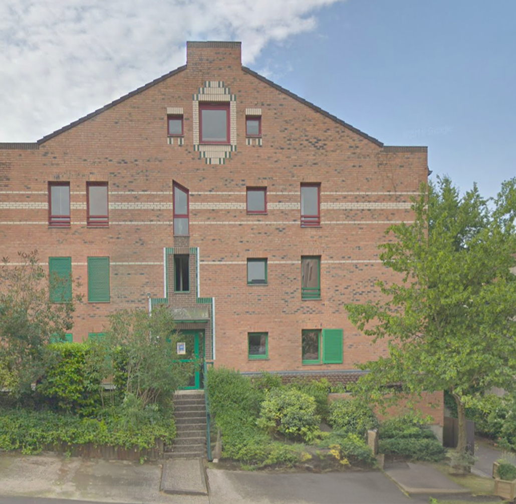 IMMEUBLES COLLECTIFS POST-MODERNE Caue 95 conseil architecture france 